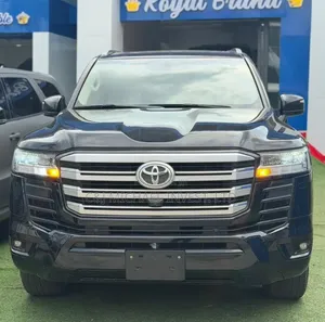 Toyota Land Cruiser 2022 Black