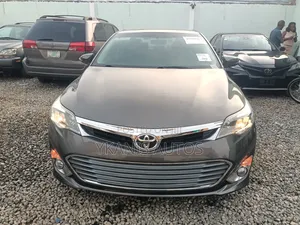 Toyota Avalon XLE 4dr Sedan (3.5L 6cyl 6A) 2014 Gray