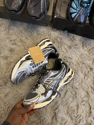 Quality Unisex Sneakers