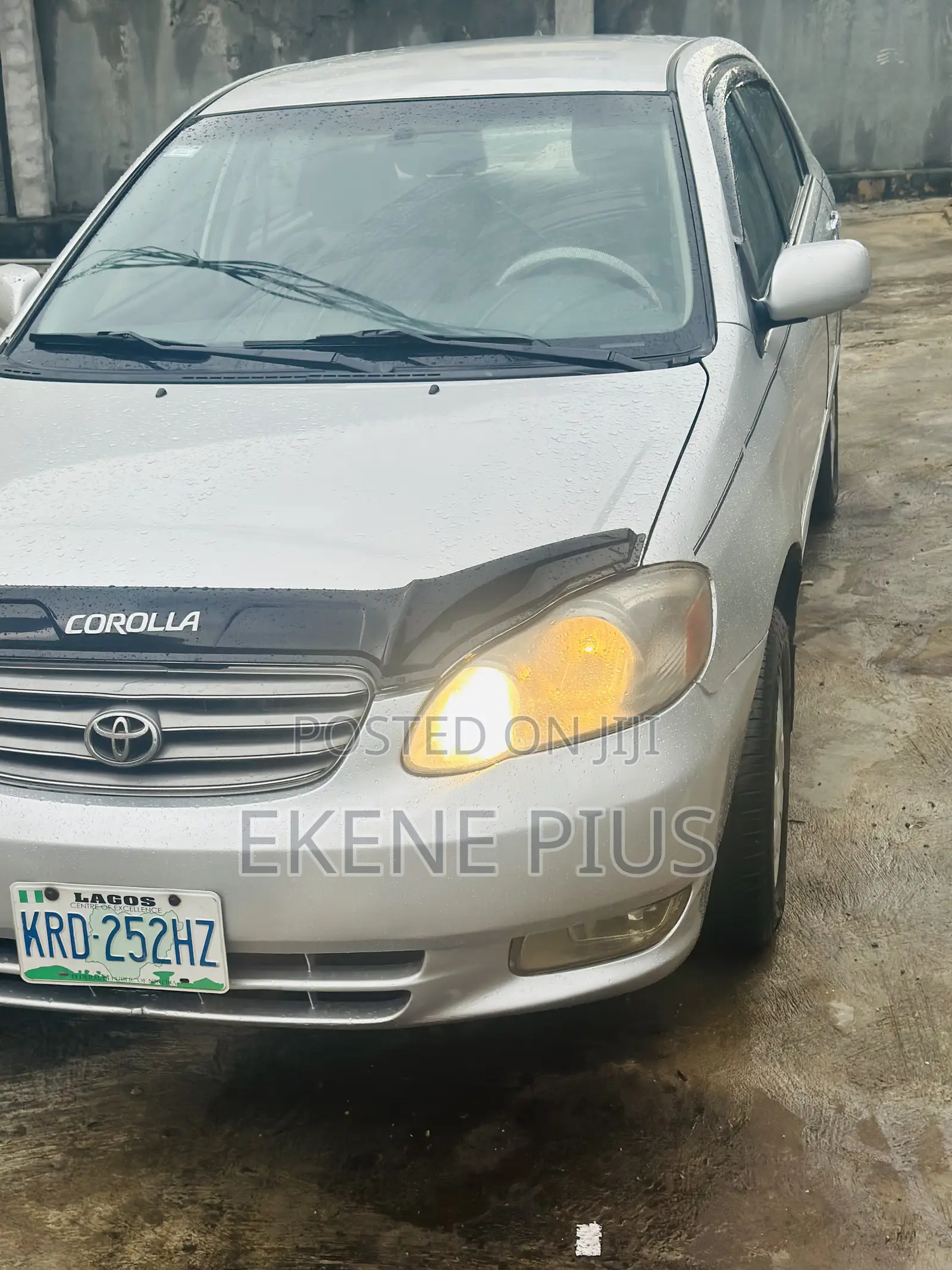 Toyota Corolla LE 2004 Silver