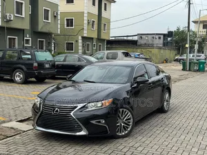 Lexus ES 2016 Black