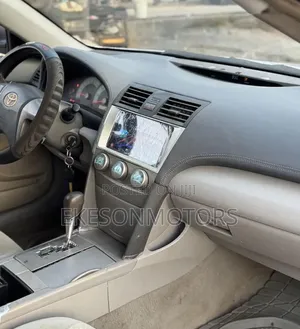 Toyota Camry LE 4dr Sedan (2.4L 4cyl 5A) 2008 Silver
