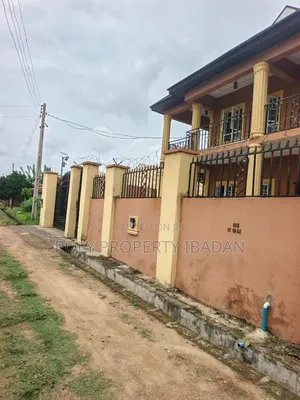 3bdrm Apartment in Harmony Estate, Akobo for rent