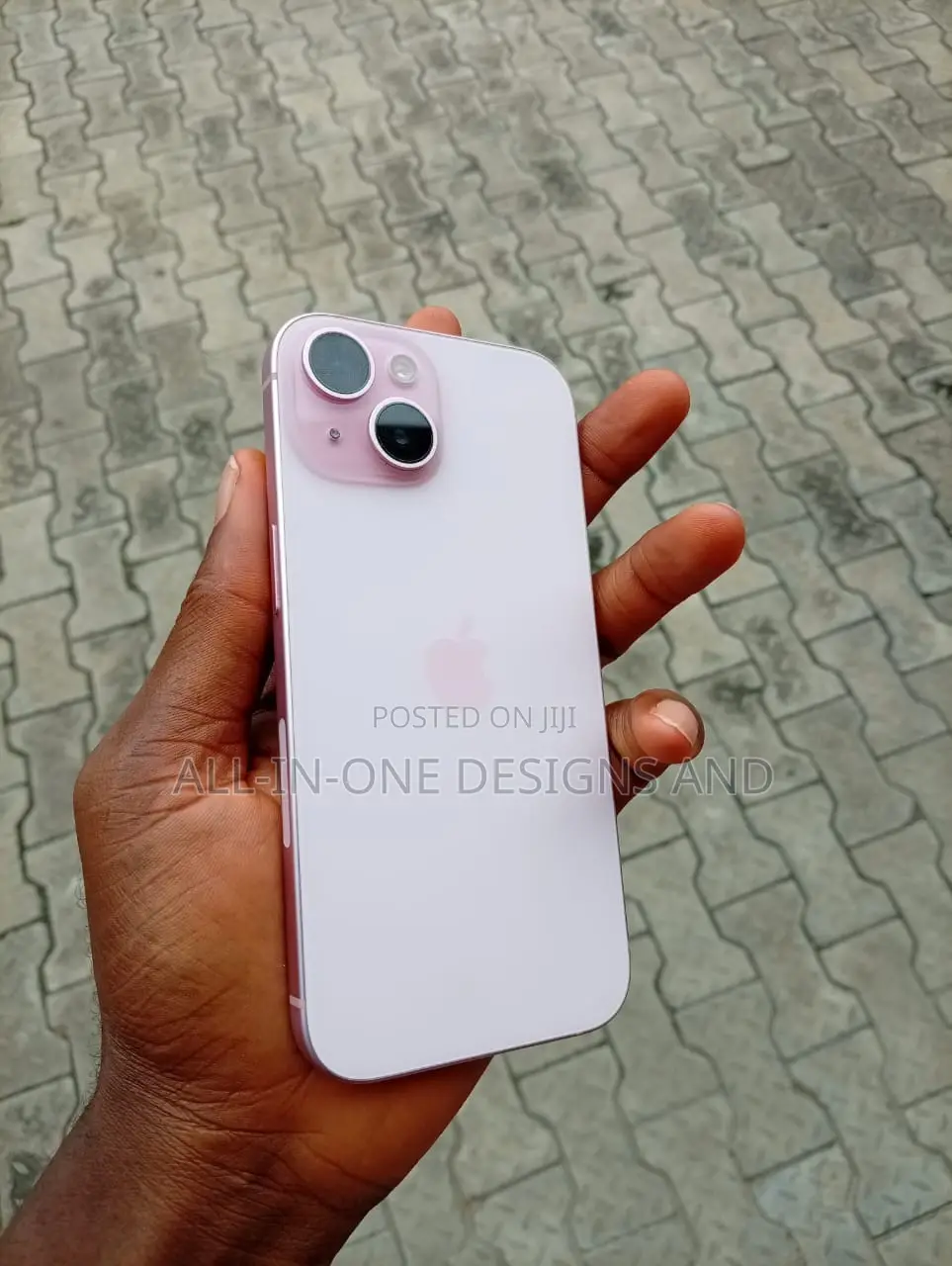 Apple iPhone 15 256 GB Pink