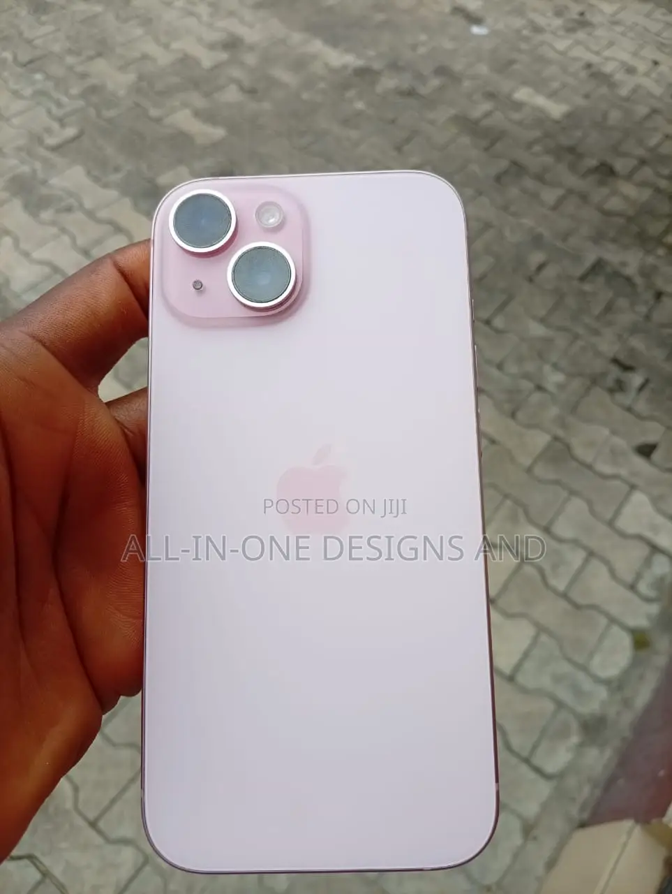 Apple iPhone 15 256 GB Pink
