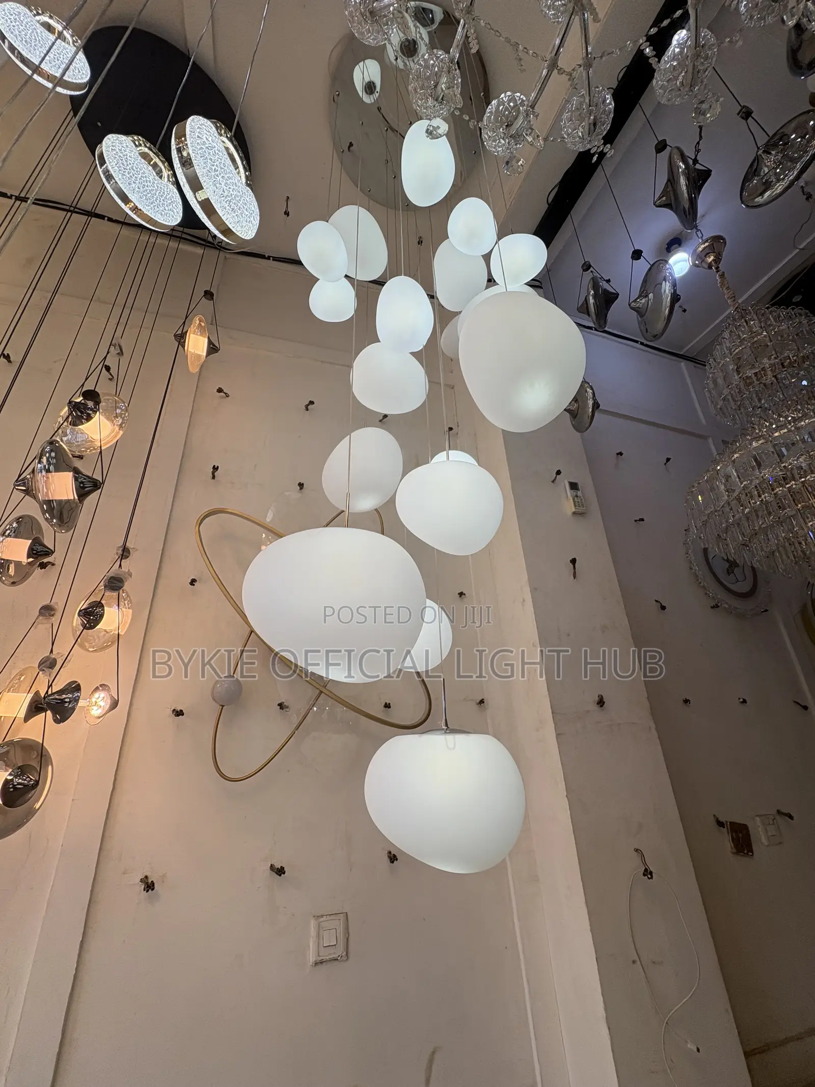 Raindrops Chandelier by 20 Led Bulbs
