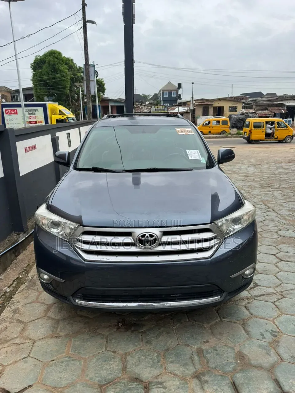 Toyota Highlander Limited 2012 Gray