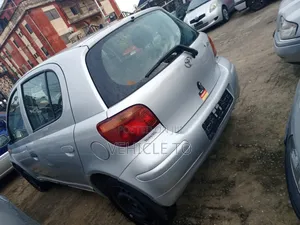 Toyota Yaris 2005 Silver