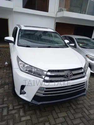 Toyota Highlander XLE 2019 White