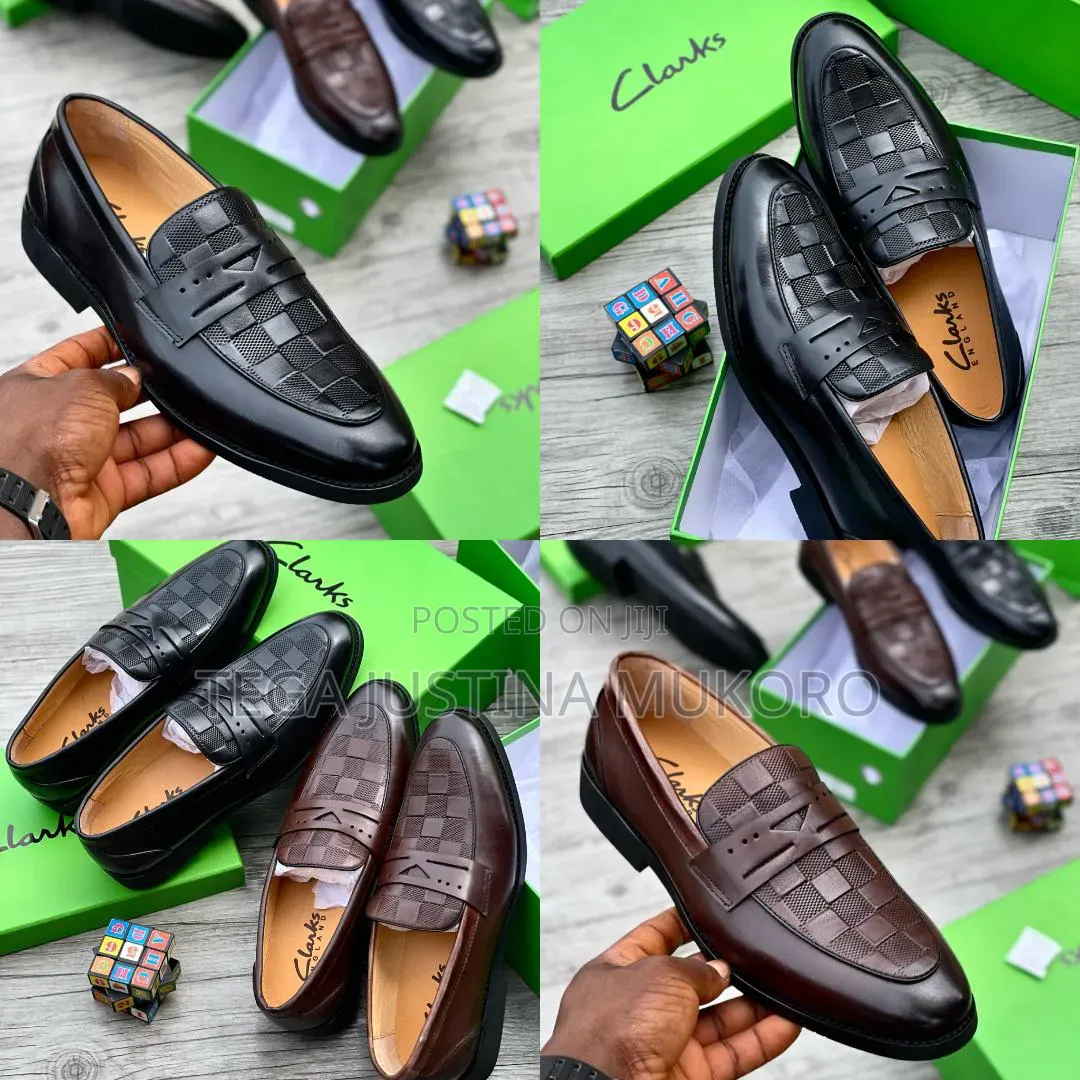 Luxury Clarks Men's Flat Shoes