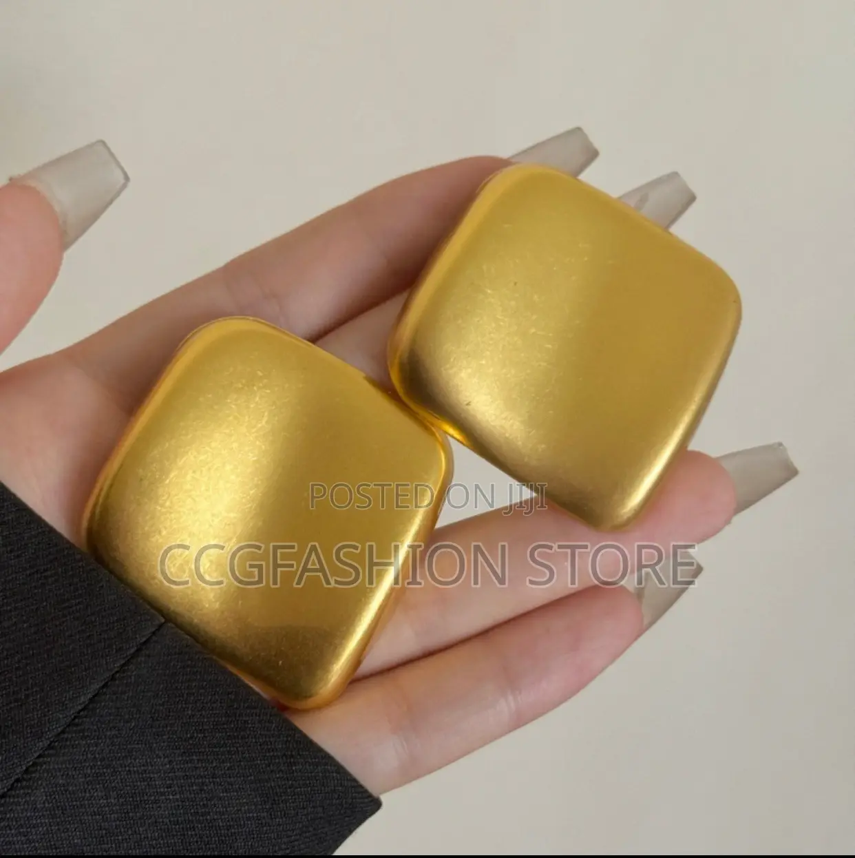 Exquisite Statement Earrings