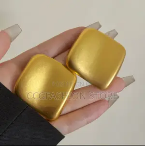 Exquisite Statement Earrings