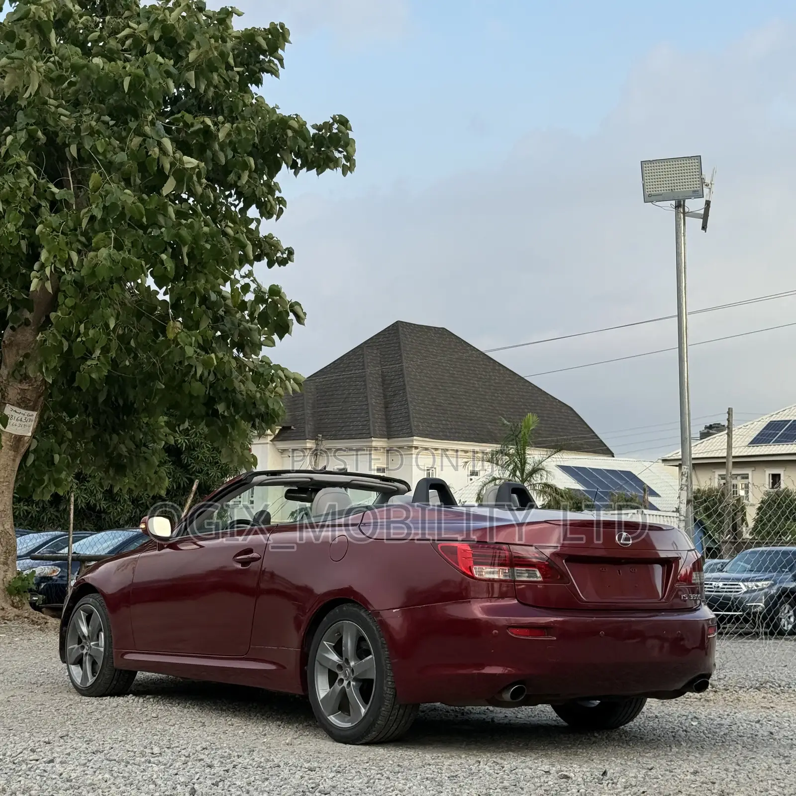 Lexus IS 2011 Red