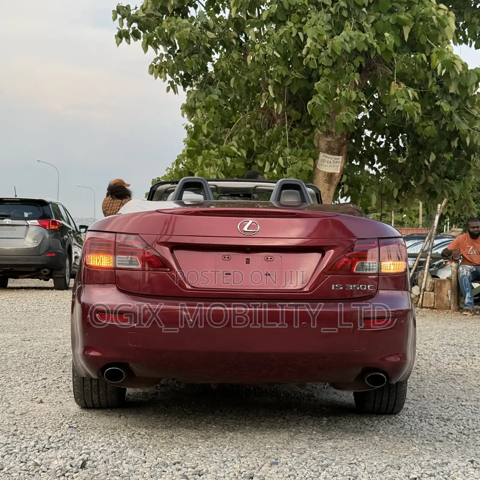 Lexus IS 2011 Red