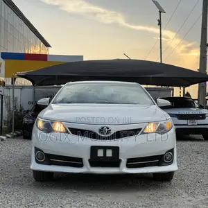 Toyota Camry 2014 White