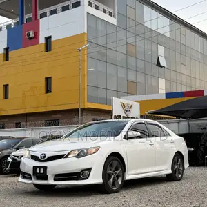 Toyota Camry 2014 White