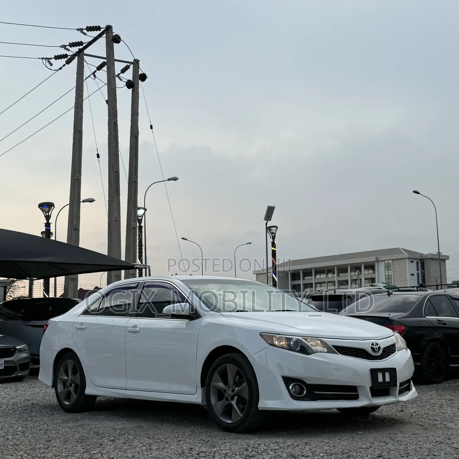 Toyota Camry 2014 White