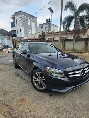 Mercedes-Benz C300 Luxury 4dr AWD 4Matic Sedan (2.0L 4cyl 7A) 2015 Blue