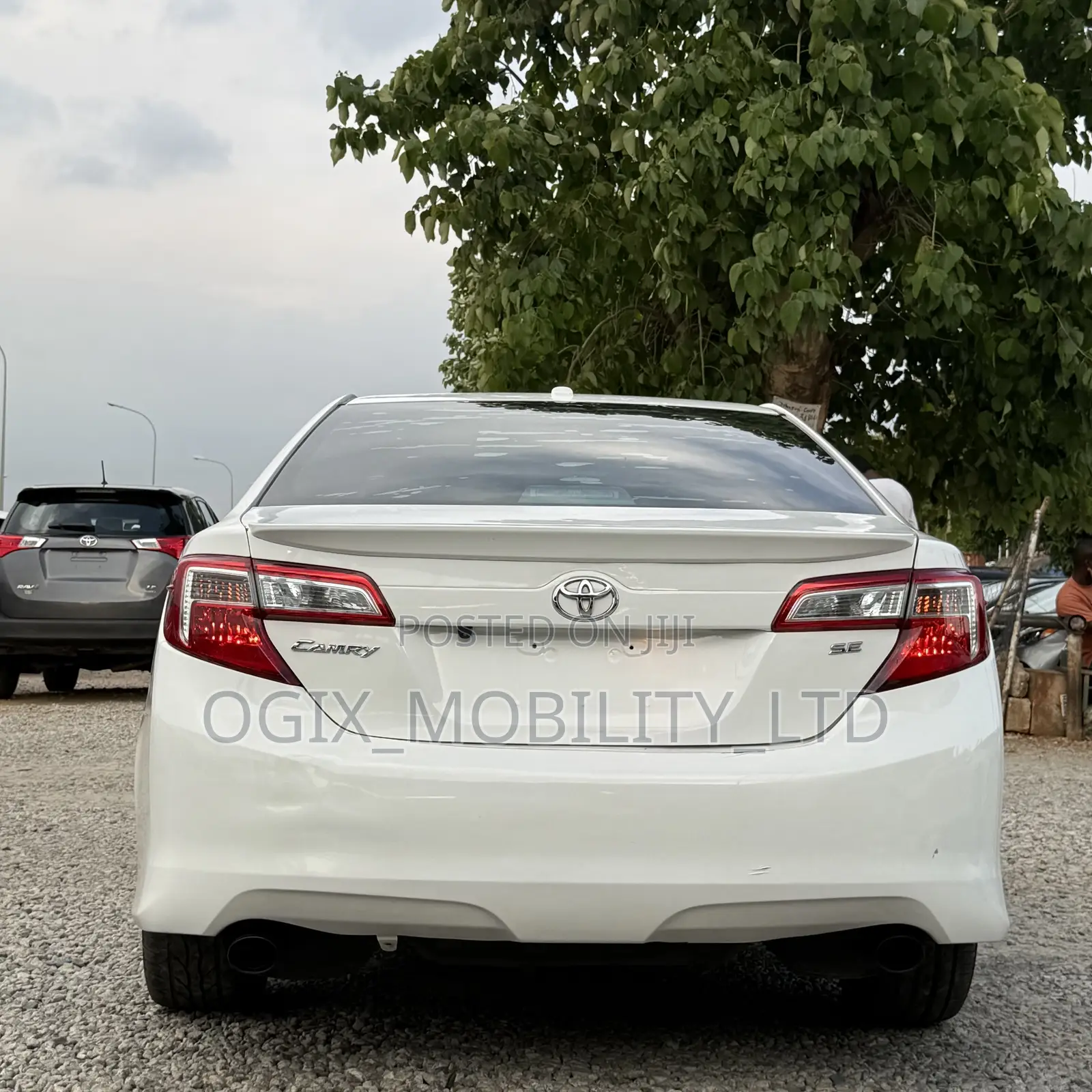 Toyota Camry 2014 White