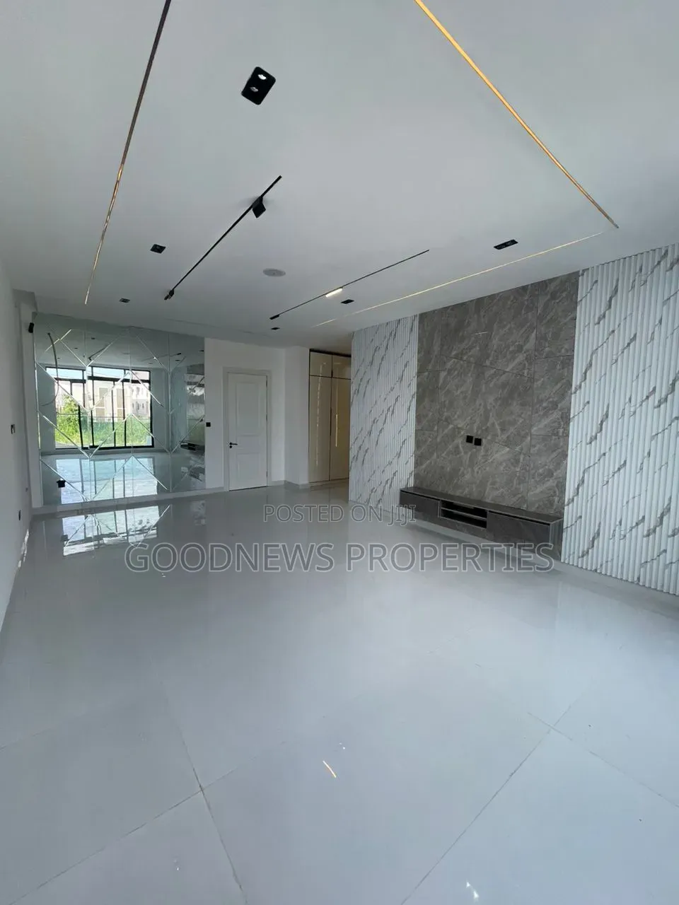 5bdrm Duplex in Ikate Lagos State for sale