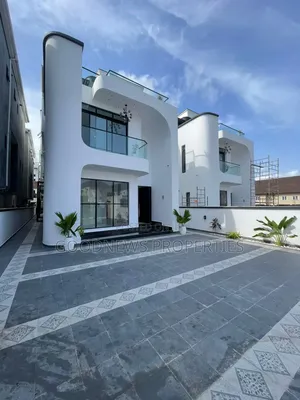 5bdrm Duplex in Ikate Lagos State for sale