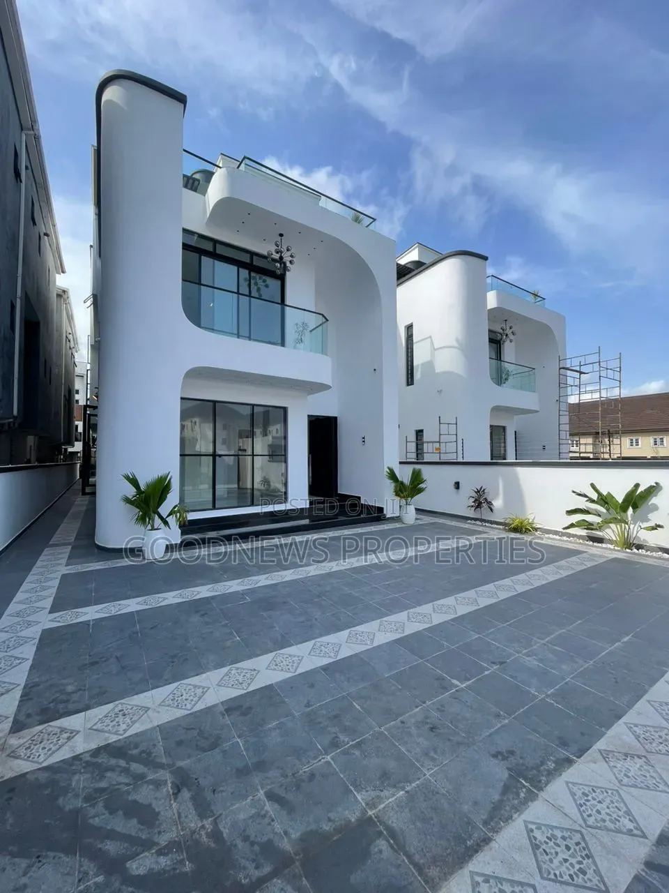 5bdrm Duplex in Ikate Lagos State for sale