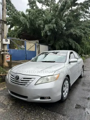 Toyota Camry 2008 Silver