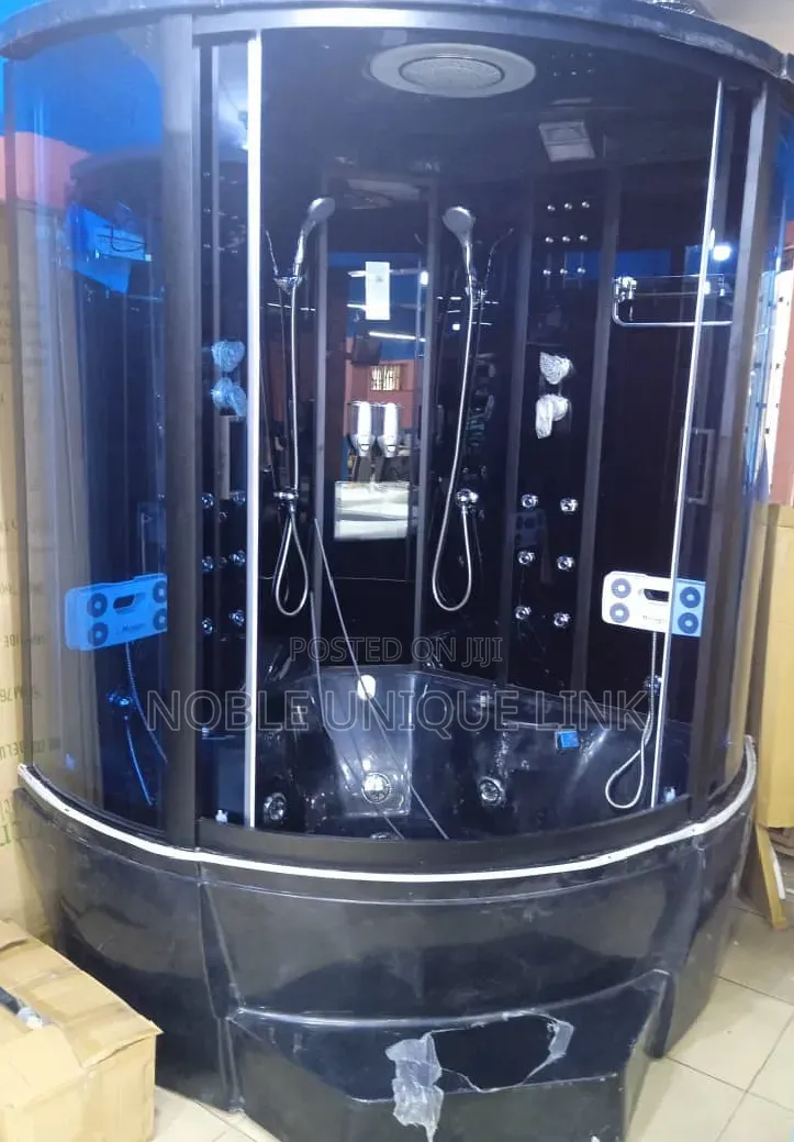Steam and Jacuzzi Shower Room 150×150