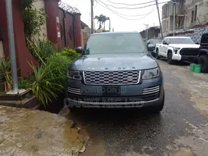 Land Rover Range Rover Vogue 2019 Blue