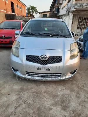 Toyota Yaris 1.5 2009 Silver