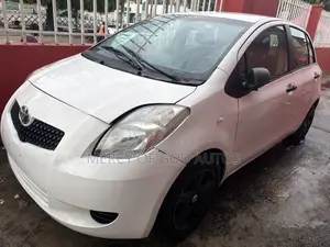 Toyota Yaris 1.3 VVT-i Automatic 2007 White