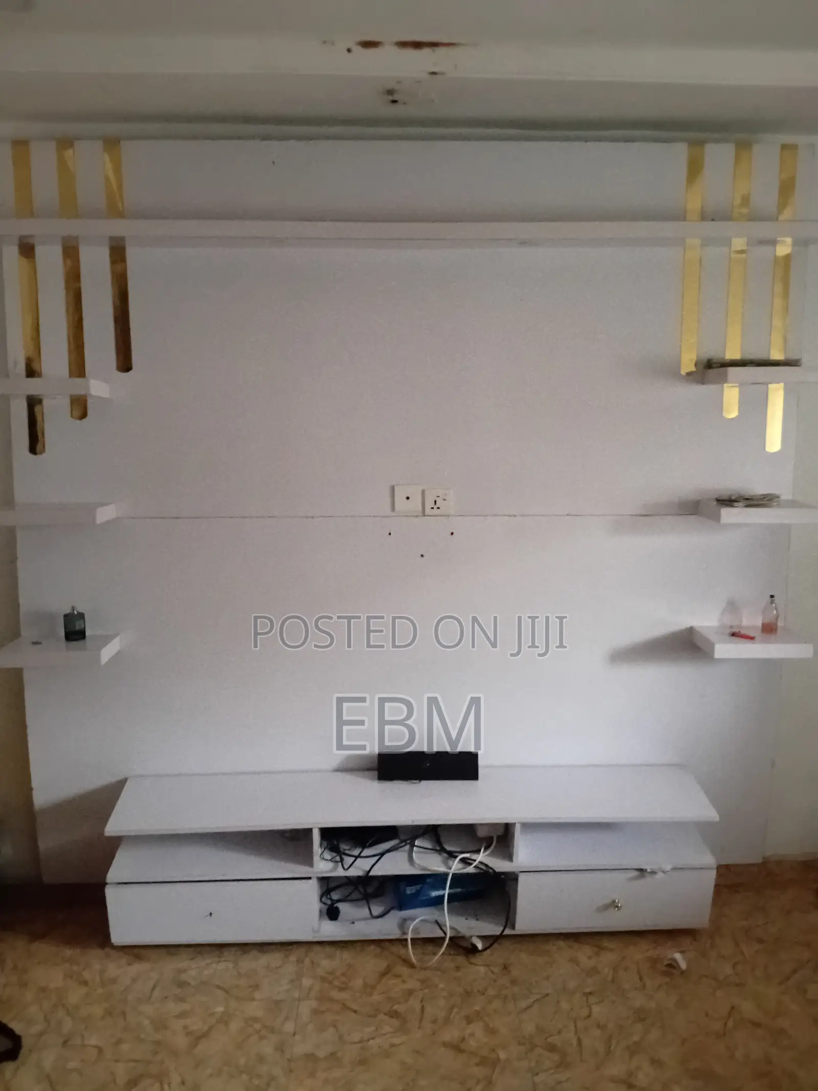 Tv Wall Console