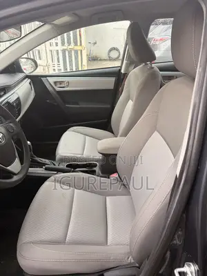 Toyota Corolla 2015 Gray