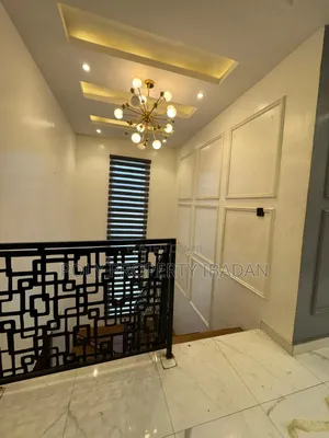 4bdrm Duplex in Carlton Gate, Akobo for rent