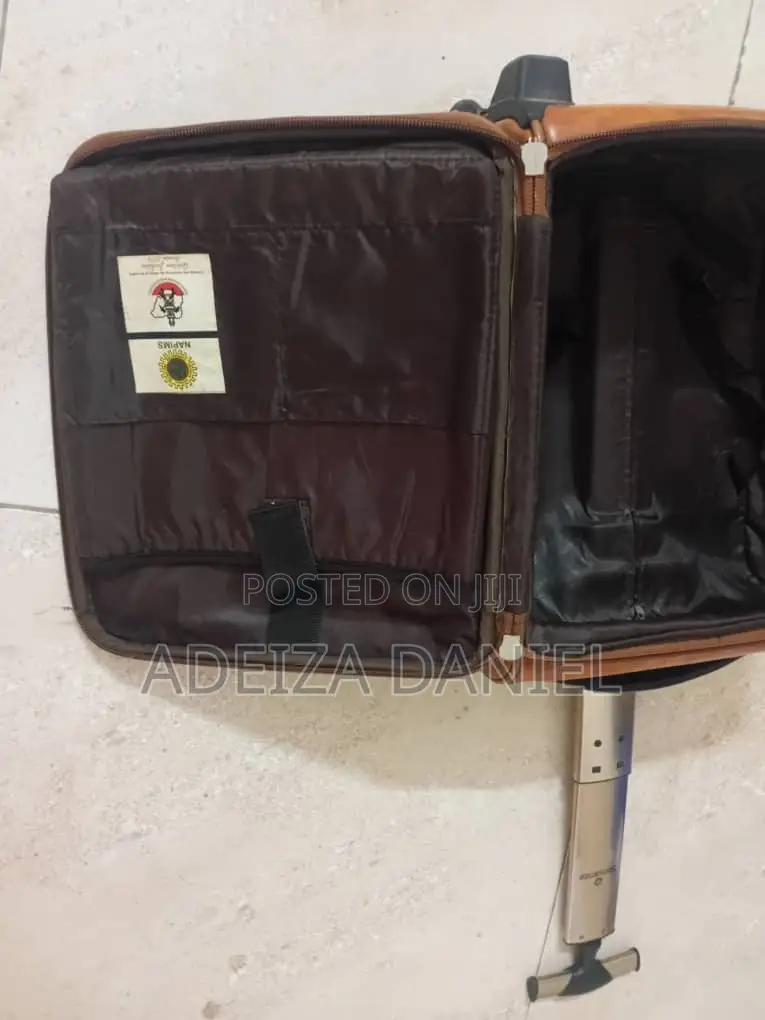 Samsonite Travelling Box