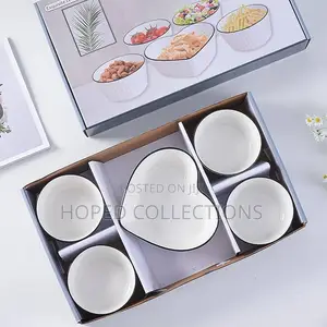 Shaped Ceramic Bowl Set