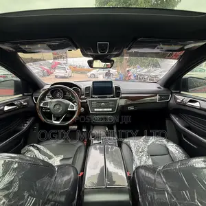 Mercedes-Benz GLE-Class 2017 Red