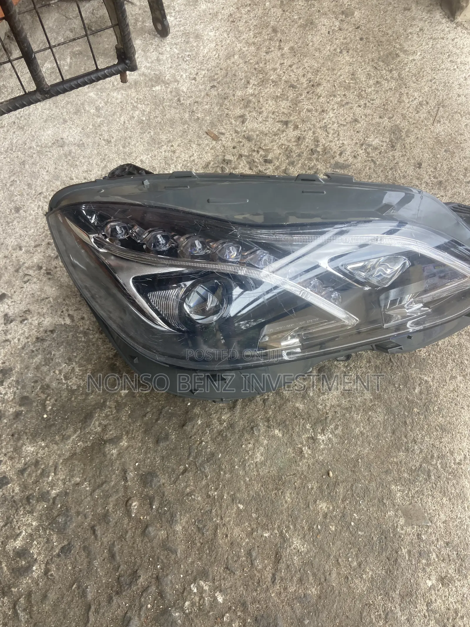 Right Hand Side Headlight E350 (W212) 2013