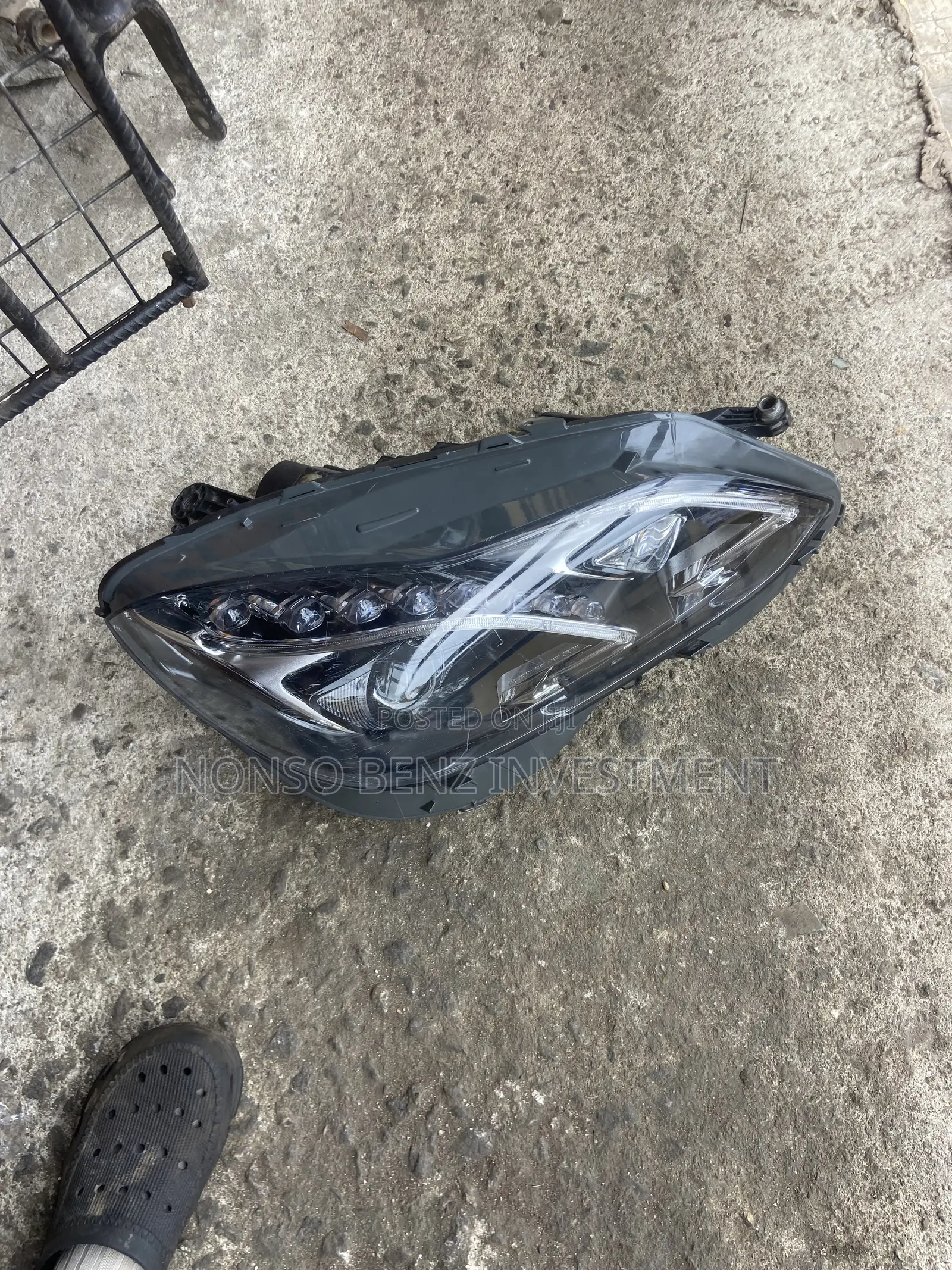 Right Hand Side Headlight E350 (W212) 2013