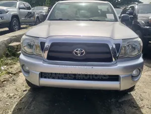 Toyota Tacoma Double Cab V6 Automatic 2010 Black