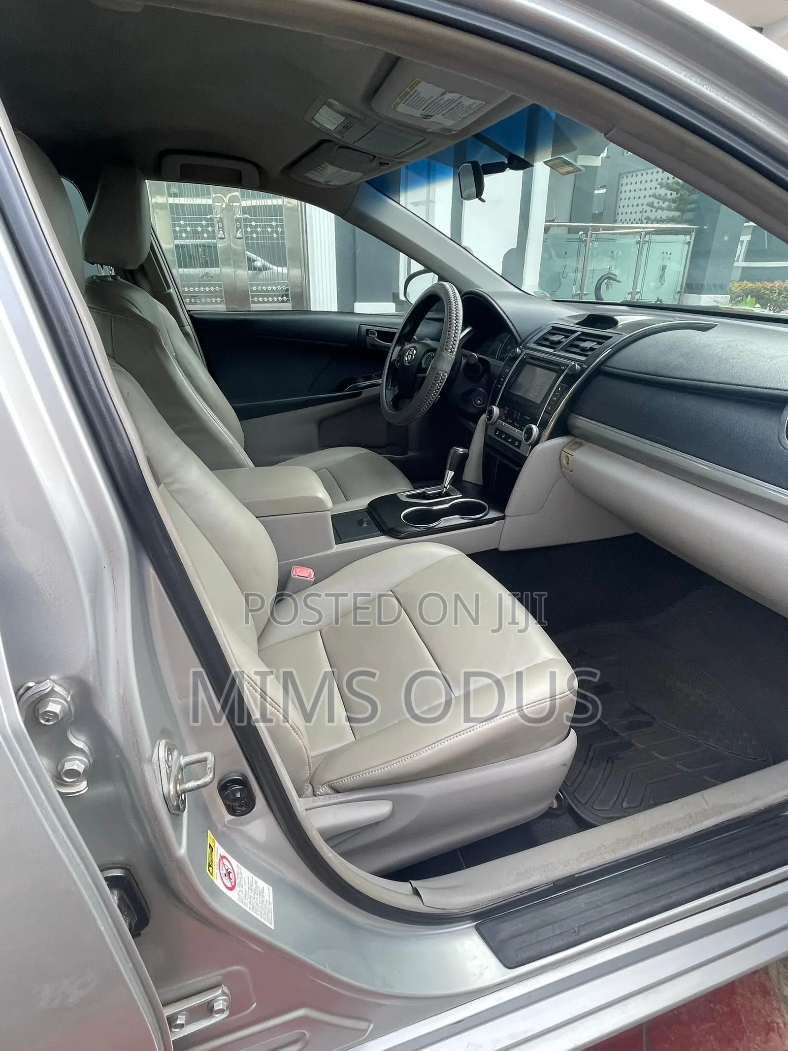Toyota Camry 2014 Silver