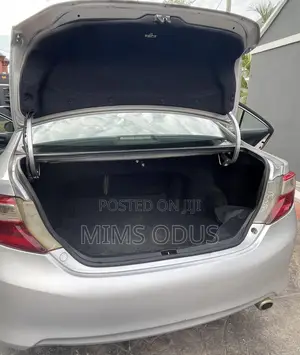 Toyota Camry 2014 Silver