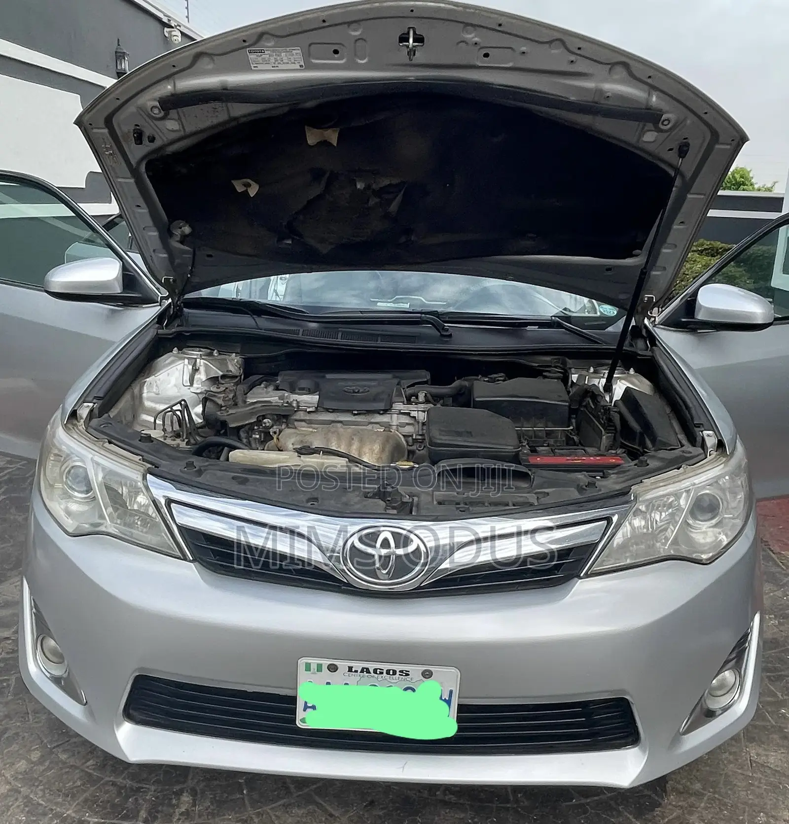 Toyota Camry 2014 Silver