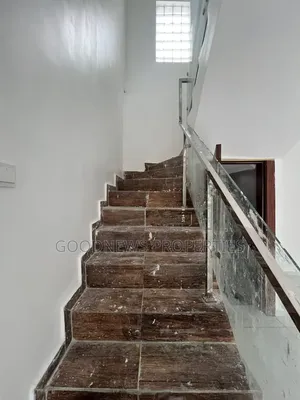 4bdrm Duplex in Chevron Lekki Lagos for rent