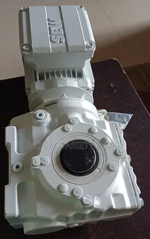Sew-Eurodrive German Industrial Gearmotor Sa47 Drn71m6s3
