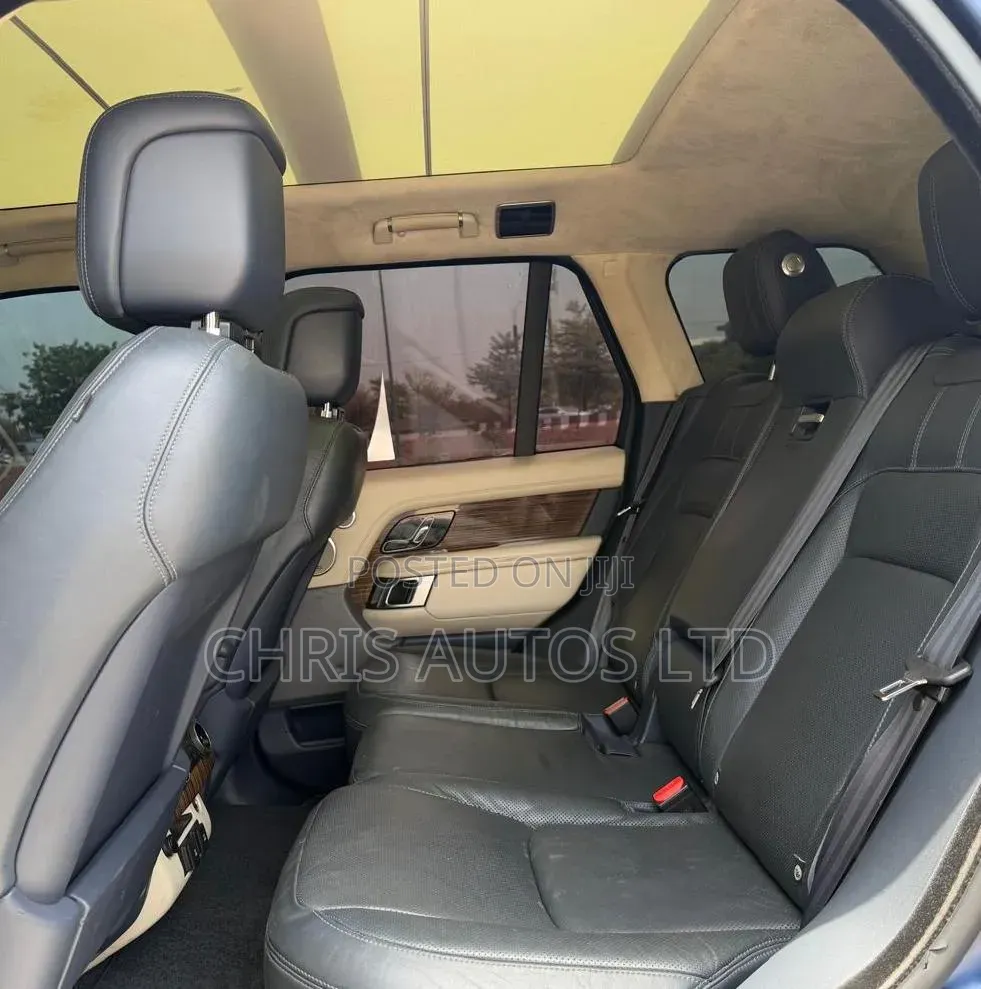 Land Rover Range Rover Vogue 2019 Blue