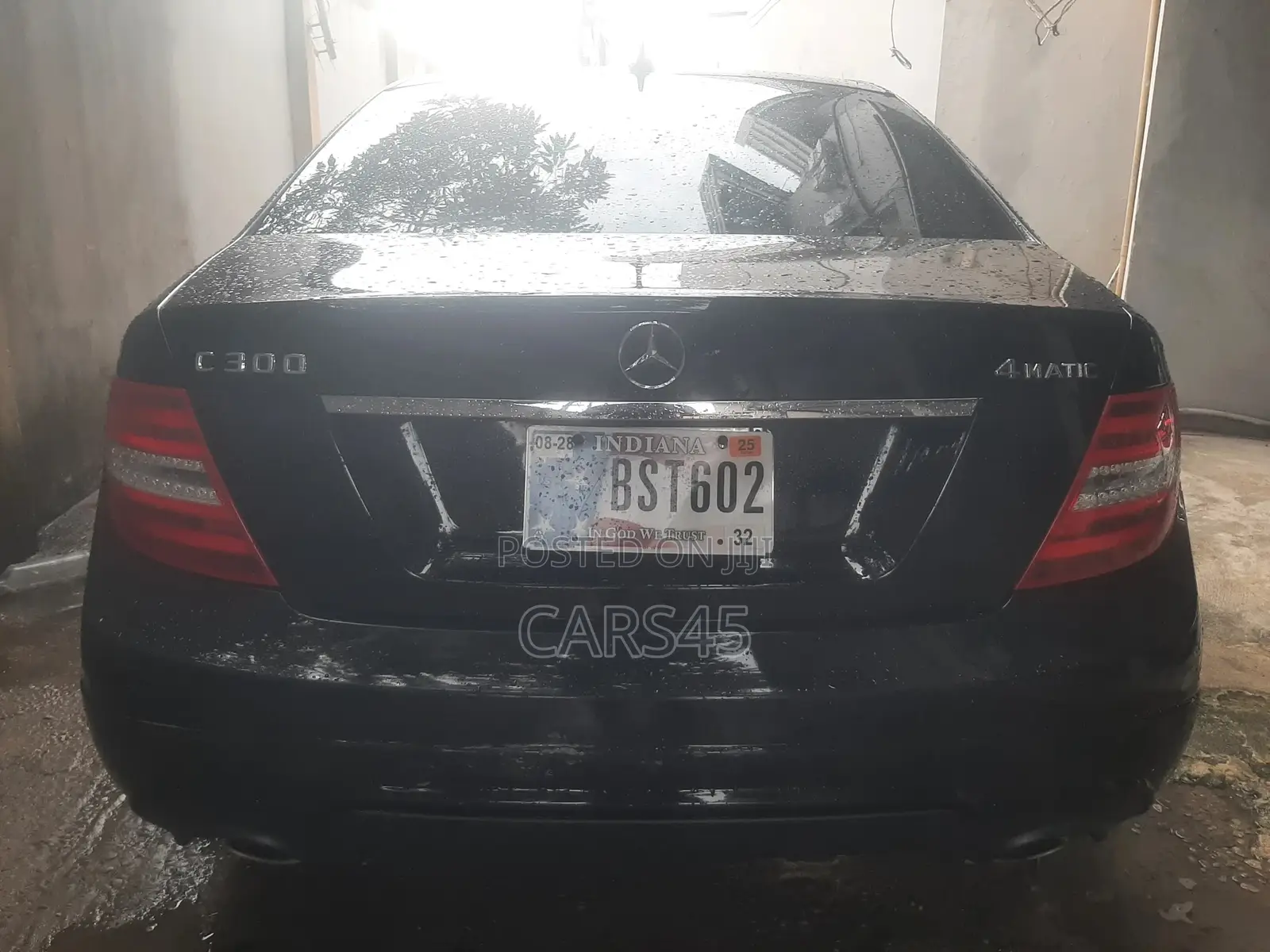 Mercedes-Benz C300 2014 Black