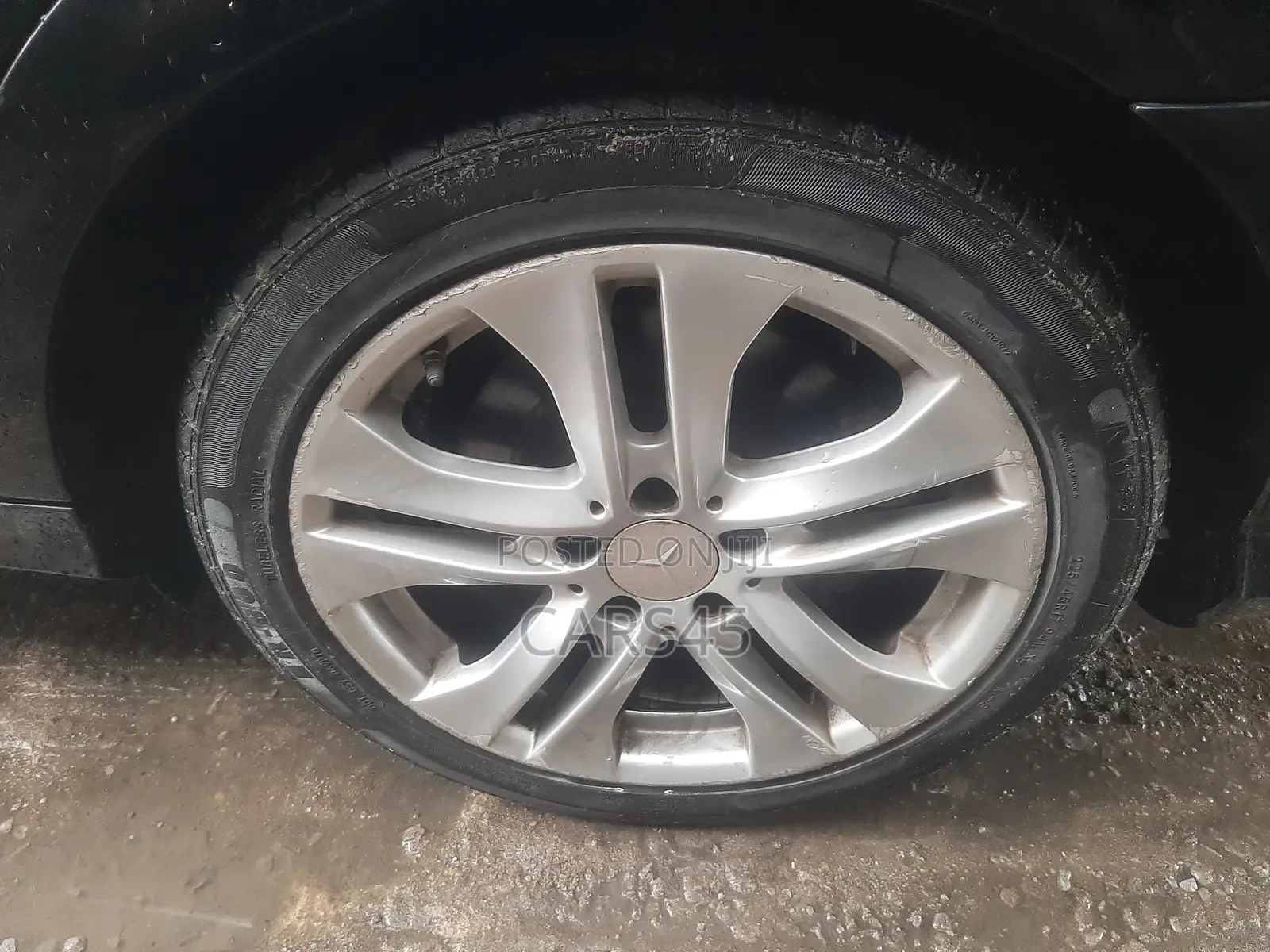Mercedes-Benz C300 2014 Black