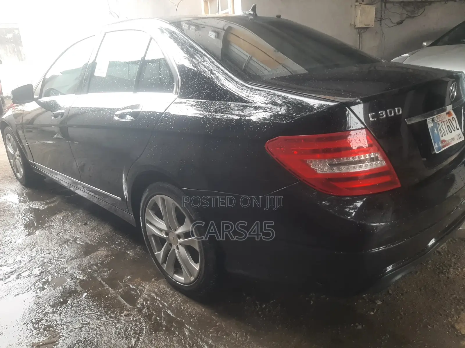 Mercedes-Benz C300 2014 Black