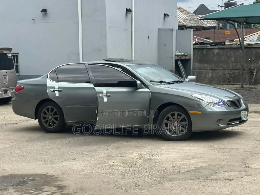 Lexus ES 2005 Green